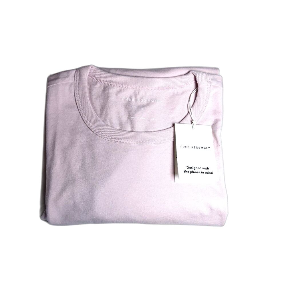 Free Assembly Pink Crystal Men’s T-Shirt  Size L NWT